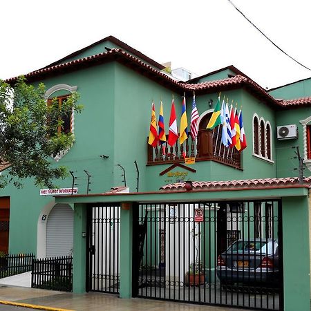 Hotel Miraflores Lodge Lima Ngoại thất bức ảnh