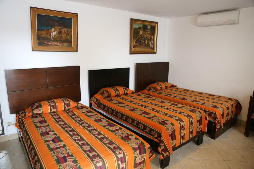 Hotel Miraflores Lodge Lima Phòng bức ảnh