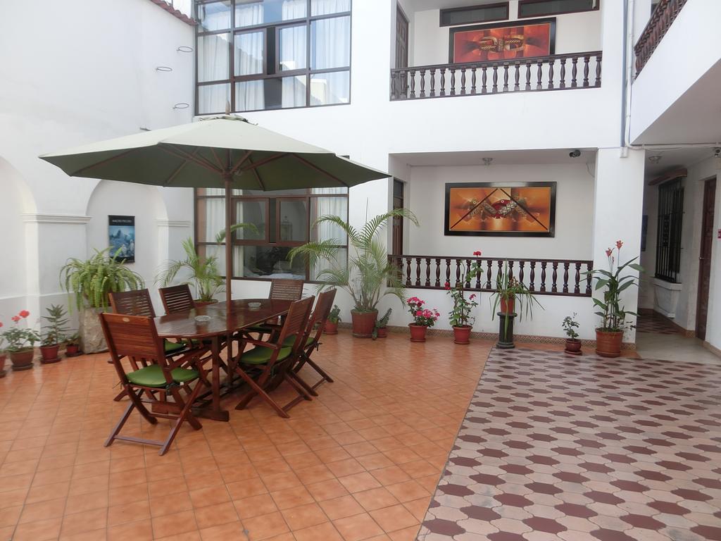 Hotel Miraflores Lodge Lima Ngoại thất bức ảnh